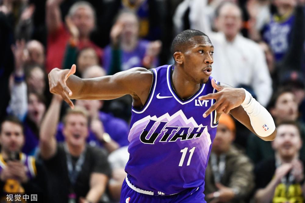 不仅是对她 不仅是对她