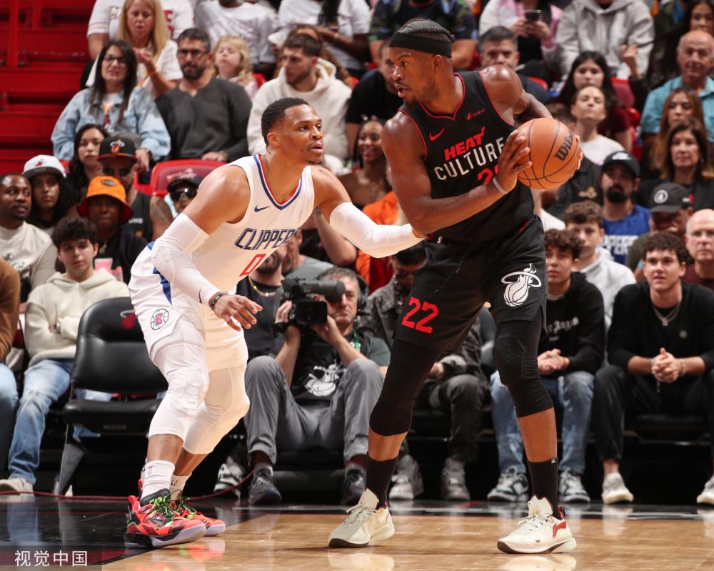 尽管在联赛 尽管在联赛