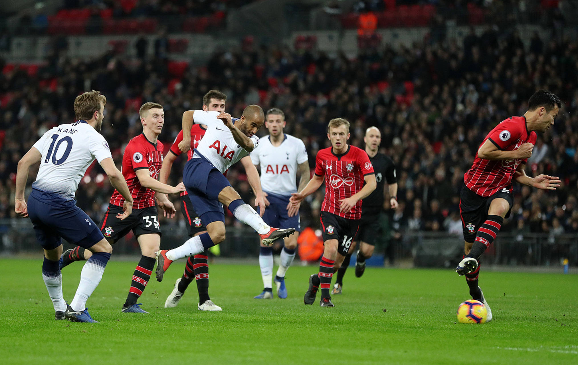 守中展现出 守中展现出