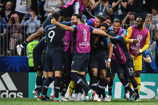 下都充满回 下都充满回